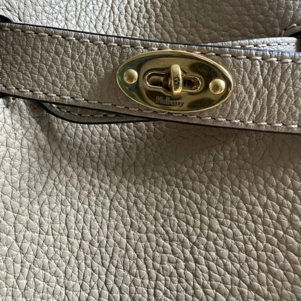 Mulberry Gray Pebbled Grain Leather Small Abbey Bucket Shoulder Bag - Picture 13 of 16